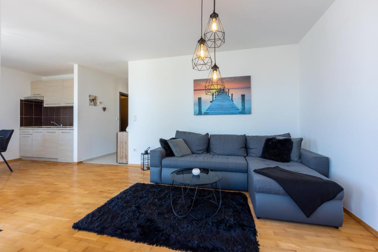Marie Apartment Crikvenica Luaran gambar